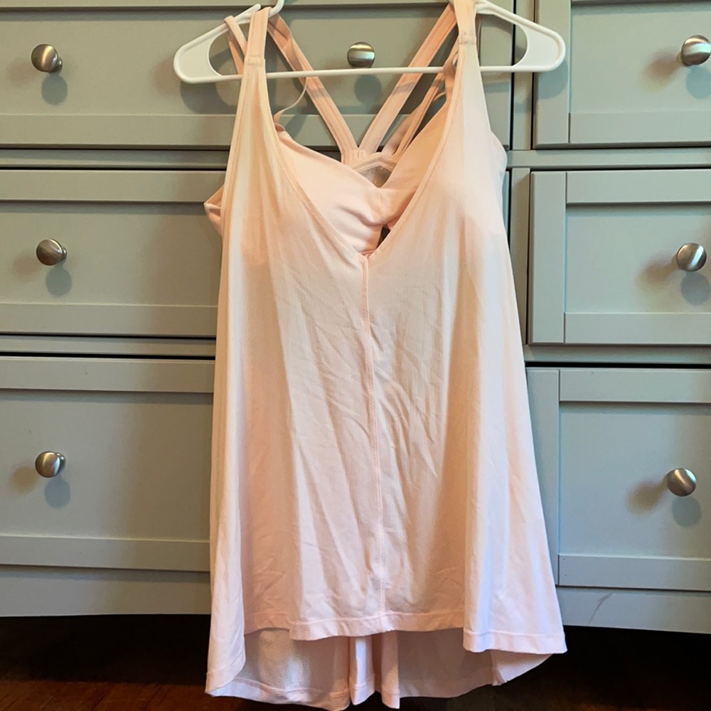 Pink Lulu lemon tank with built in bra